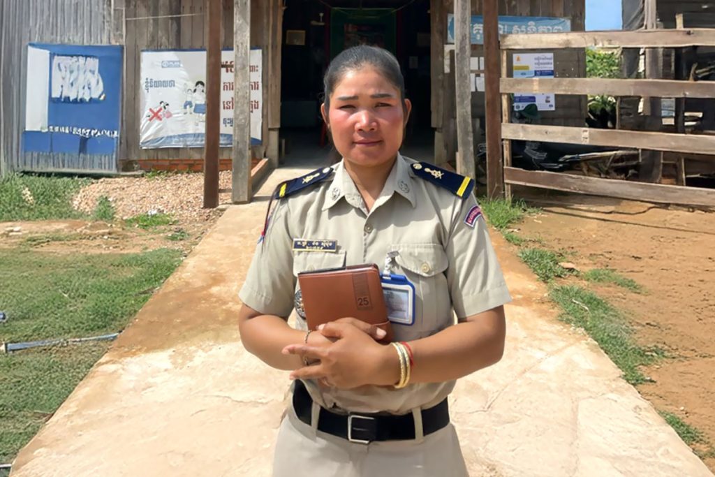 SImomCambodia